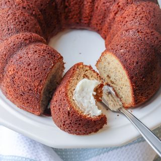 Plantain Bread - Plantain Cake - Savory Thoughts. If you are not familiar with plantain bread (plantain cake), you are in for a treat. This bread is gluten-free, delicious, and is a perfect alternative to banana bread and a great way to use your ripe plantains. It is great for breakfast. #plantainbread #plantaincake #plantainbreadpaleo #plantainbreadrecipes #Plantaintainbreadaip #plantainbreadglutenfree