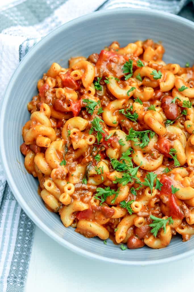 Instant Pot Chili Mac and Cheese. This Instant Pot Chili Mac And Cheese is totally ON POINT! Combine two of your favorite comfort foods in ONE POT to create the ultimate cheesy ONE POT MEAL. It is a hearty, quick, delicious, and comforting recipe for chili mac and cheese. Perfect for busy nights, one pot wonder chili mac and cheese recipe. This tasty chili mac and cheese is perfect for a family meal.