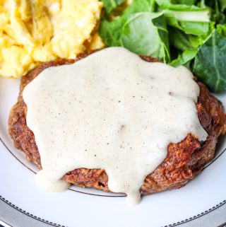 The Best Chicken Fried Steak that’s fried to perfection and topped with the richest, most delicious gravy you would ever want to make for yourself and your family. #chickenfriedsteak #lowcountrysteak #thebestchickenfriedsteak #easychickenfriedsteak #chickenfriedsteakgravy #southernchickenfriedsteakwithgravy #crispychickenfriedsteak #breakfastchickenfriedsteak