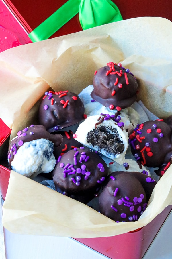 Cream cheese Oreo balls