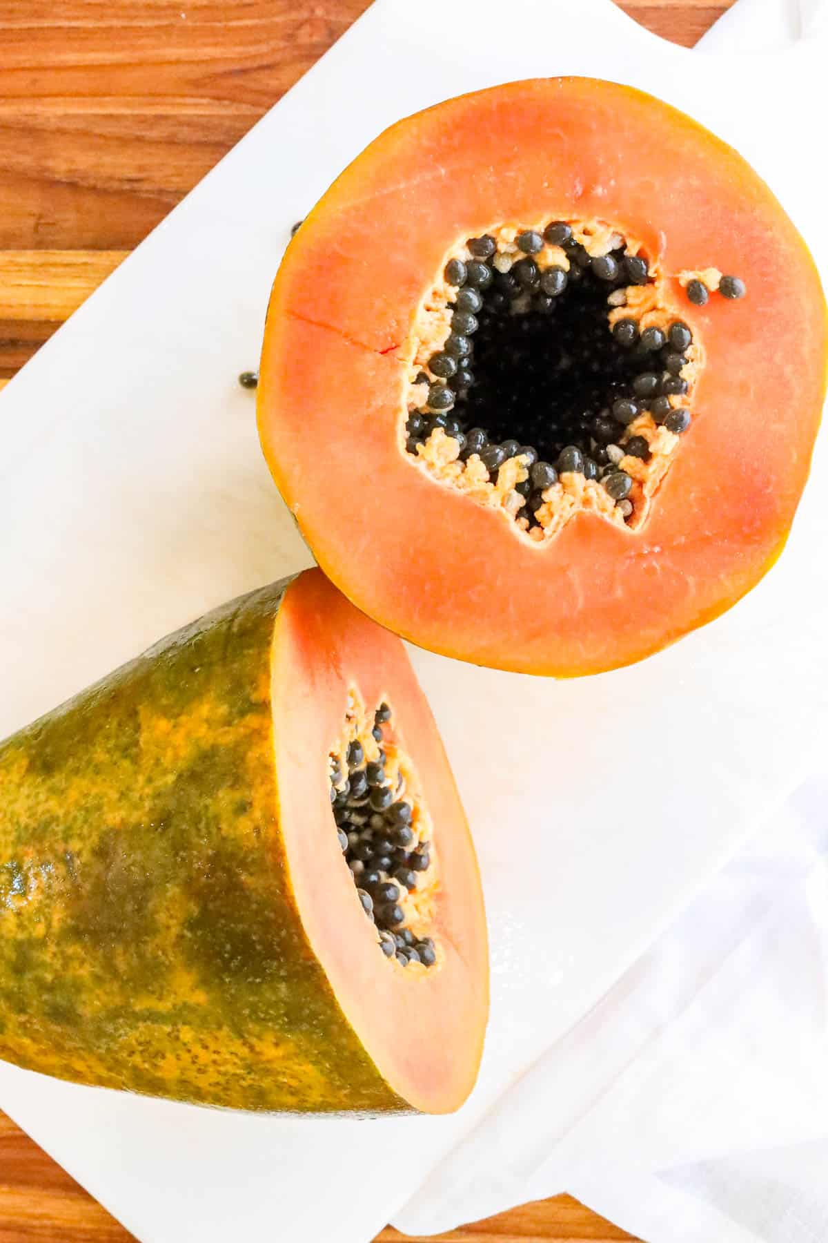 Papaya cut into two pieces