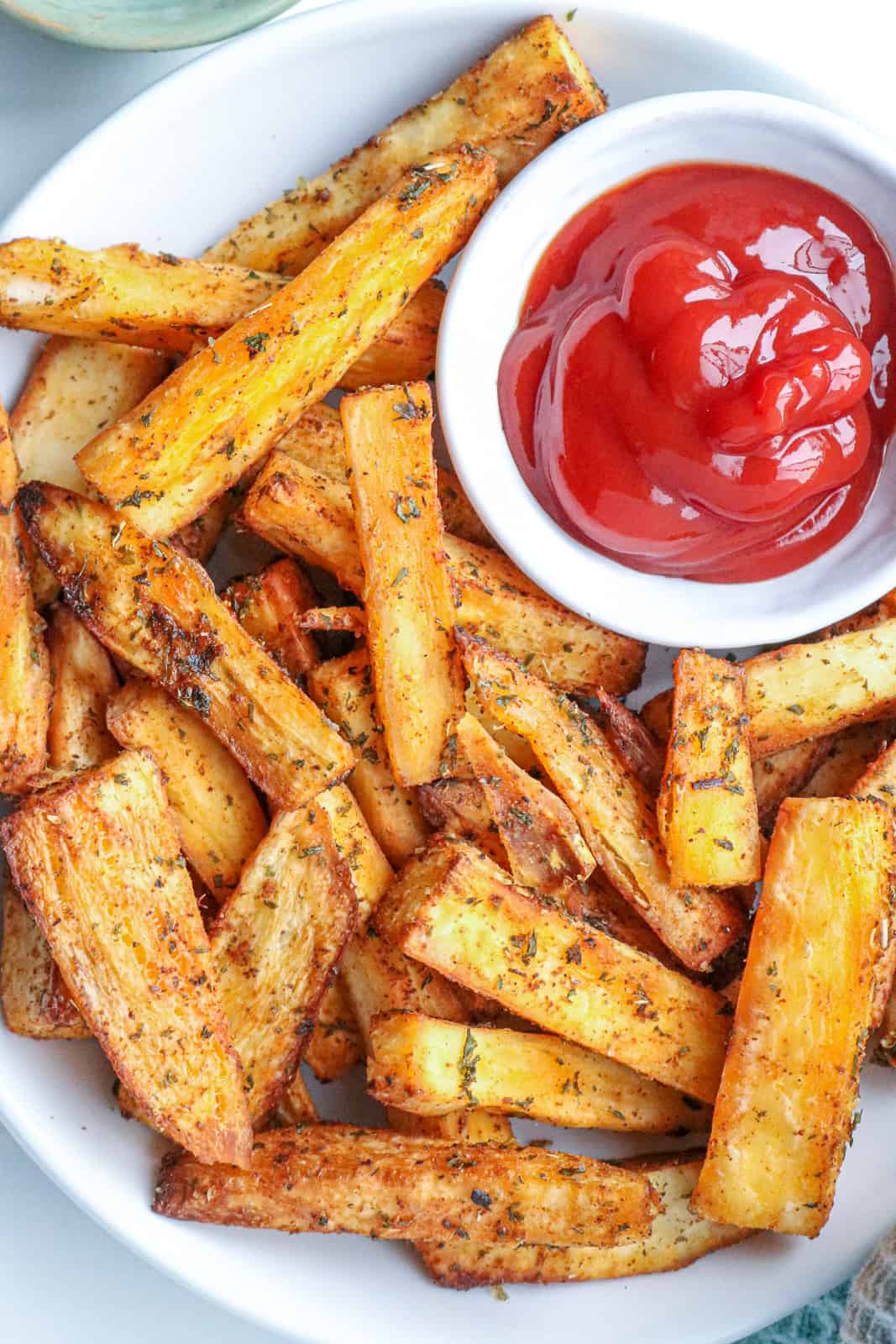 Food that starts with Y. fries in white plate