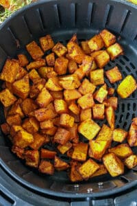 squash cubes in air fryer basket