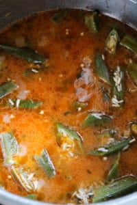 Okra sauce in pot