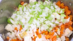 Mixed vegetables in pot with tofu