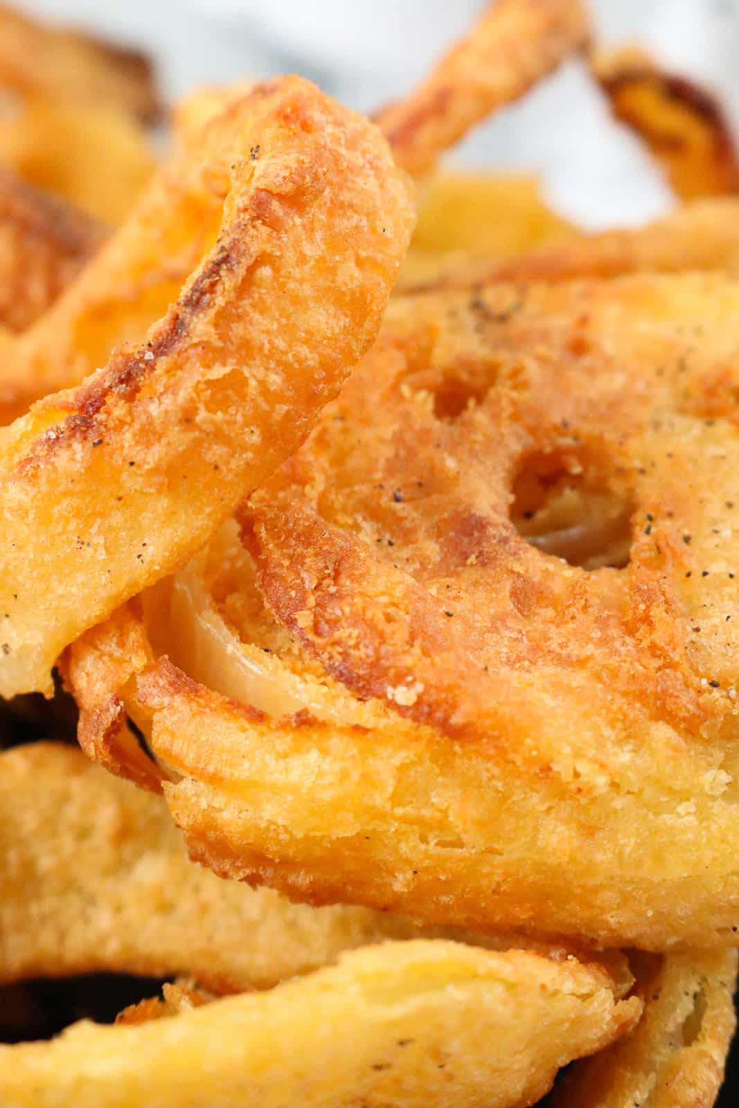 close up air fryer onion ring