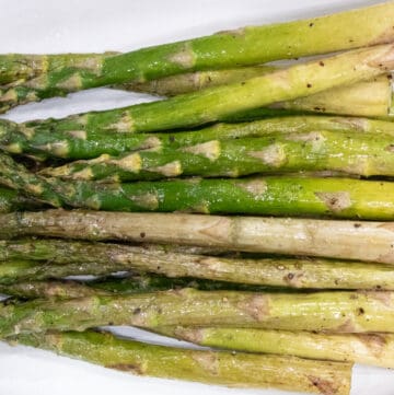 horizontal view of asparagus