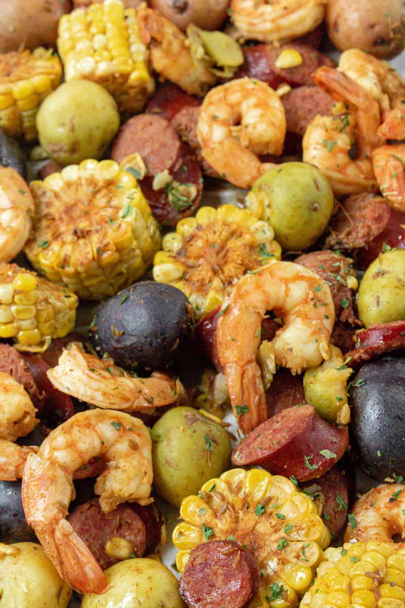 closeup picture of shrimp boil
