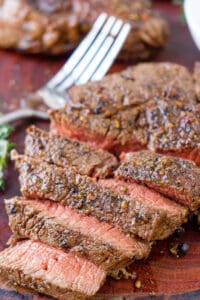 steak au poivre on cutting board