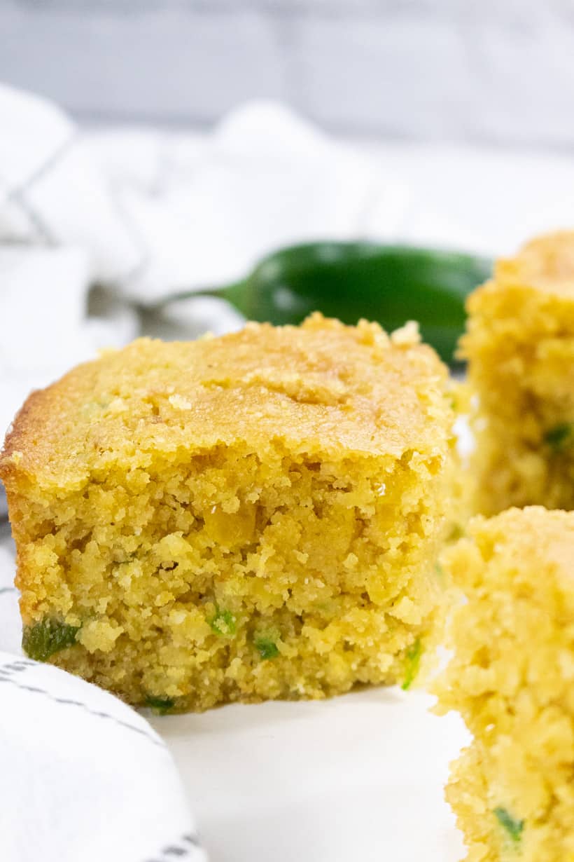 Jalapeño Cornbread Recipe {Sweet & Moist} Savory Thoughts
