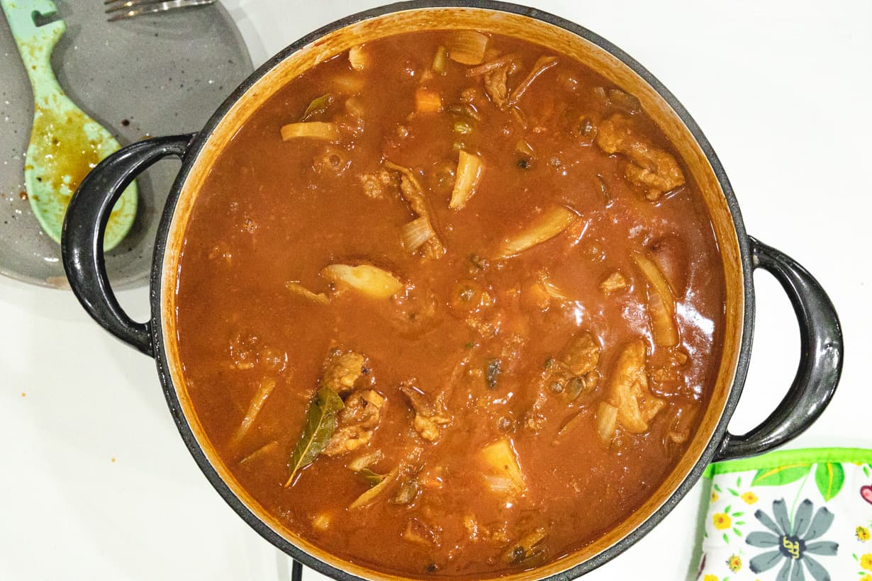 stew in pan