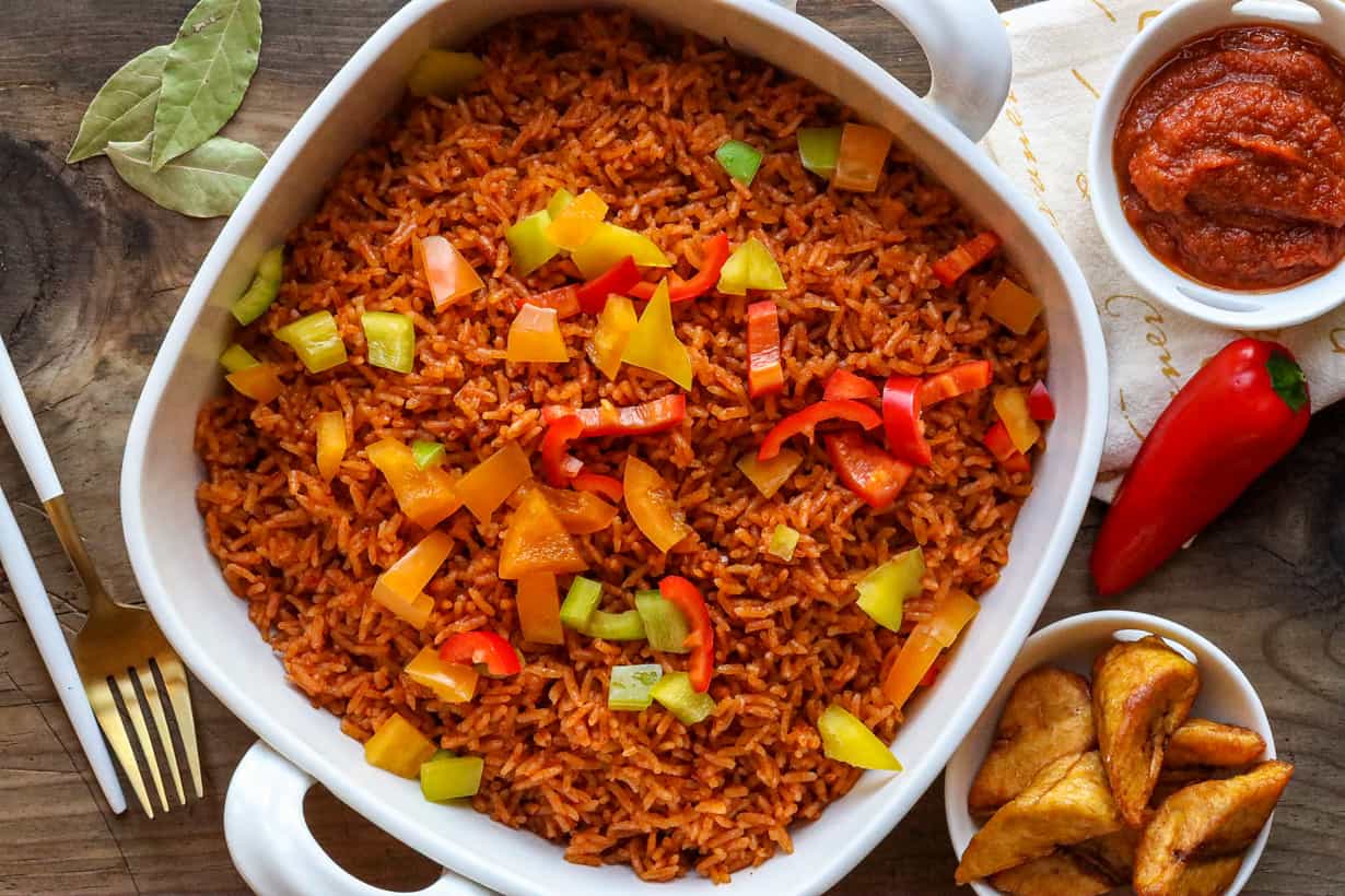 https://www.savorythoughts.com/wp-content/uploads/2022/02/Ghanaian-Jollof-Rice-Savory-Thoughts-11.jpg