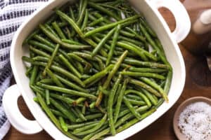 Air Fry Frozen Green Beans With salt and pepper