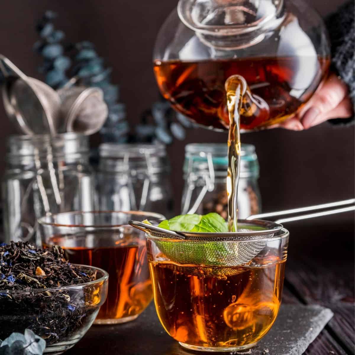 teapot pouring tea
