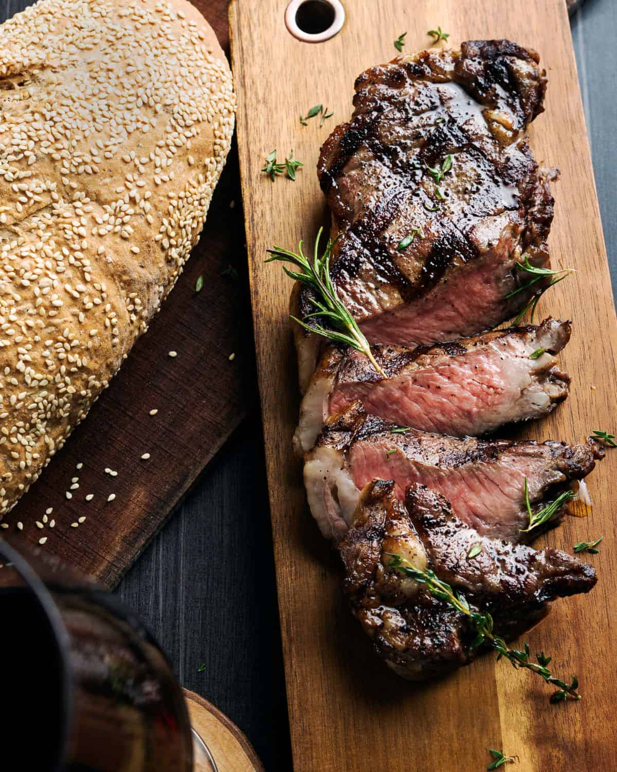 Sliced steak with herbs