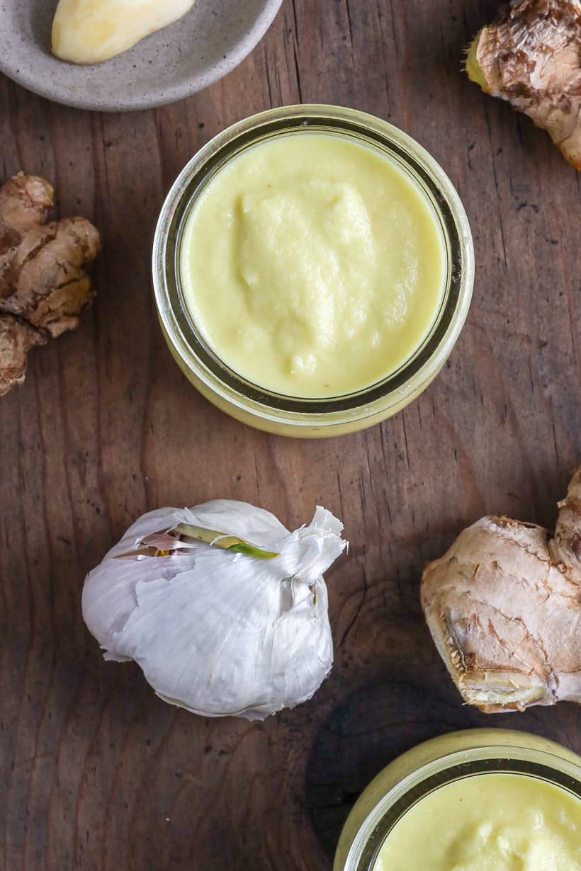 PASTE IN JAR ON WOODEN BOARD