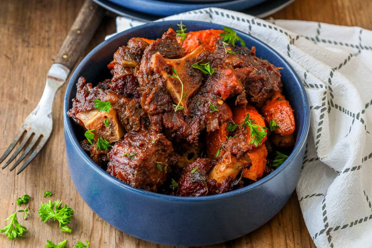 cooked smoked oxtail in bowl
