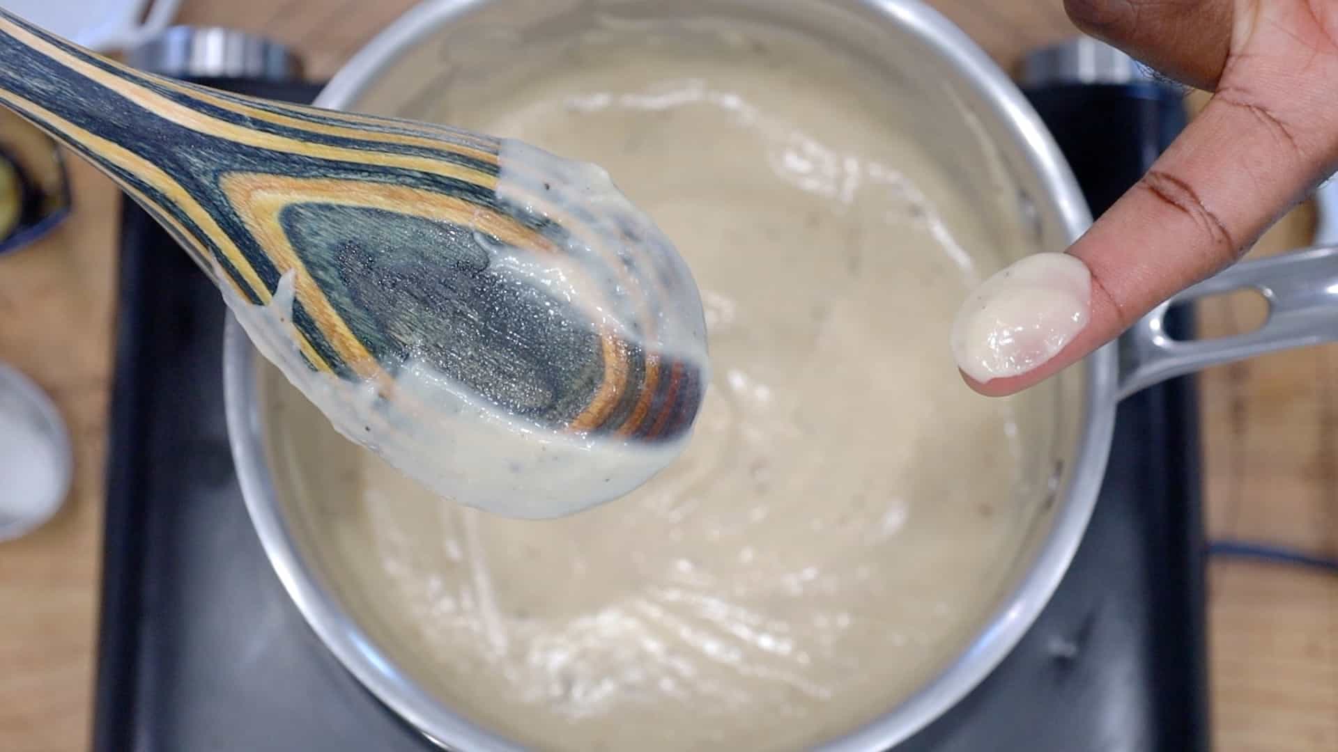 roux on finger