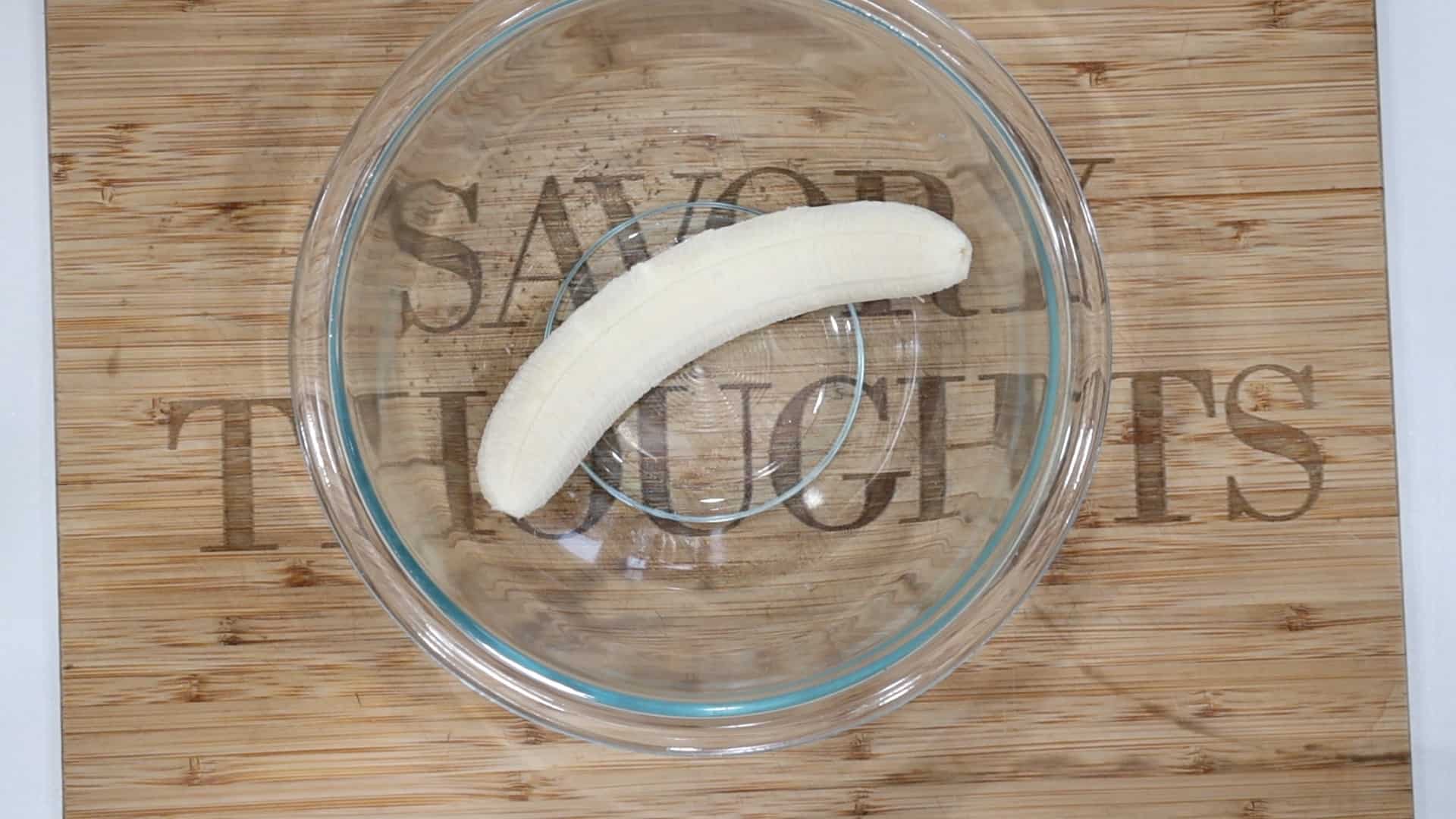 Banana Pancake - Banana in bowl