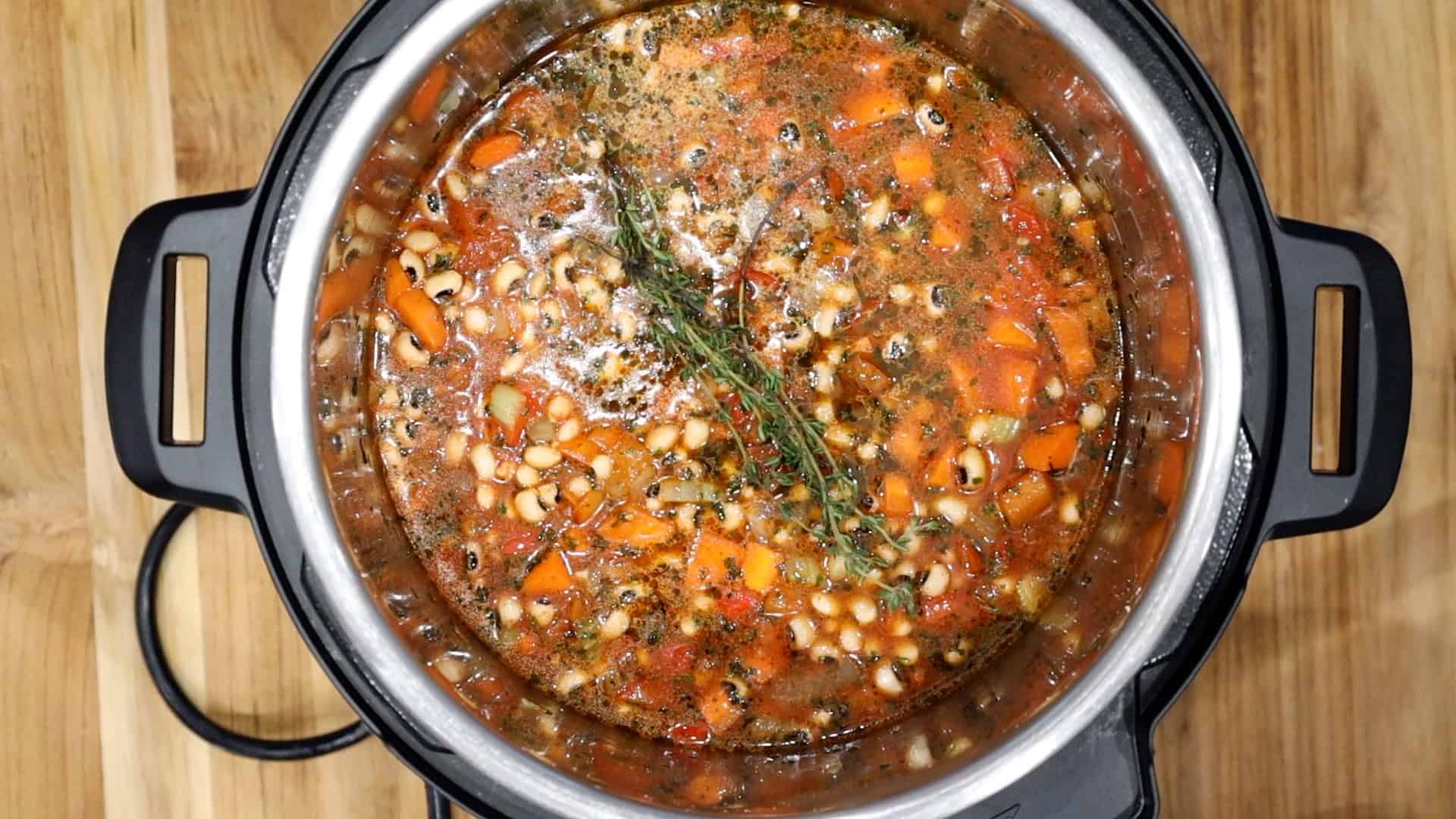 Instant Pot Black Eyed Peas Adding Thyme
