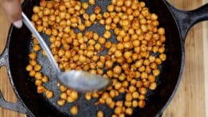 Cooking chick peas