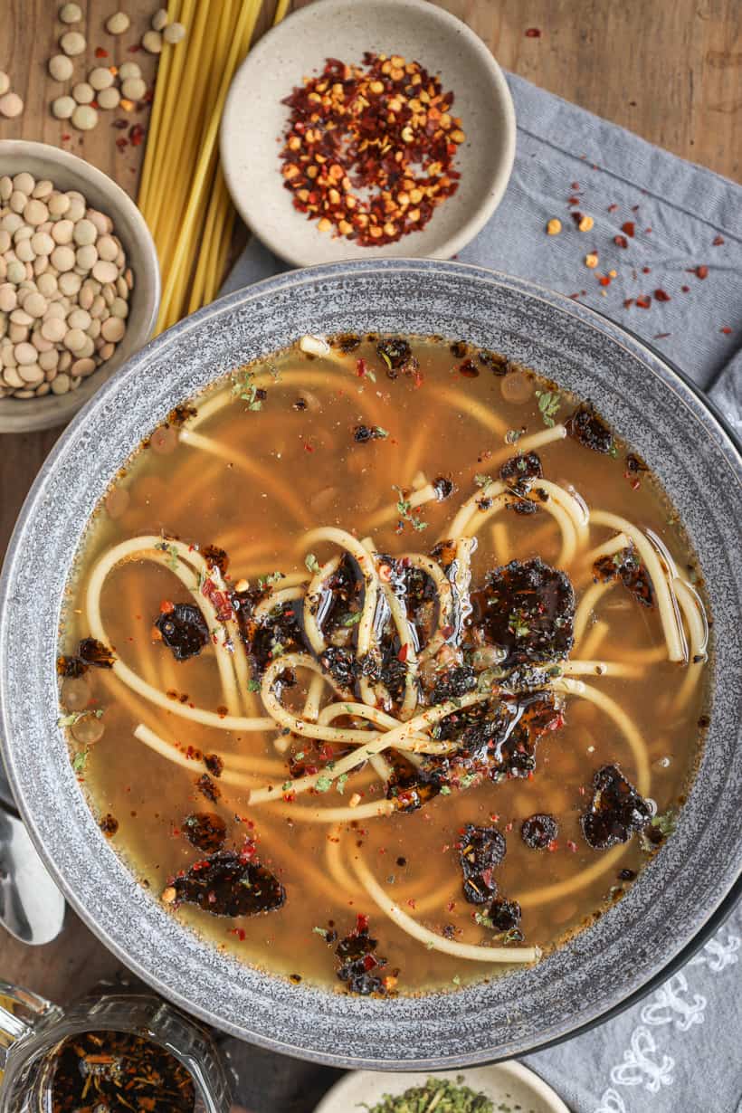 Turkish green lentils soup with vermicelli