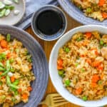 Rice bowls in white and gray plate