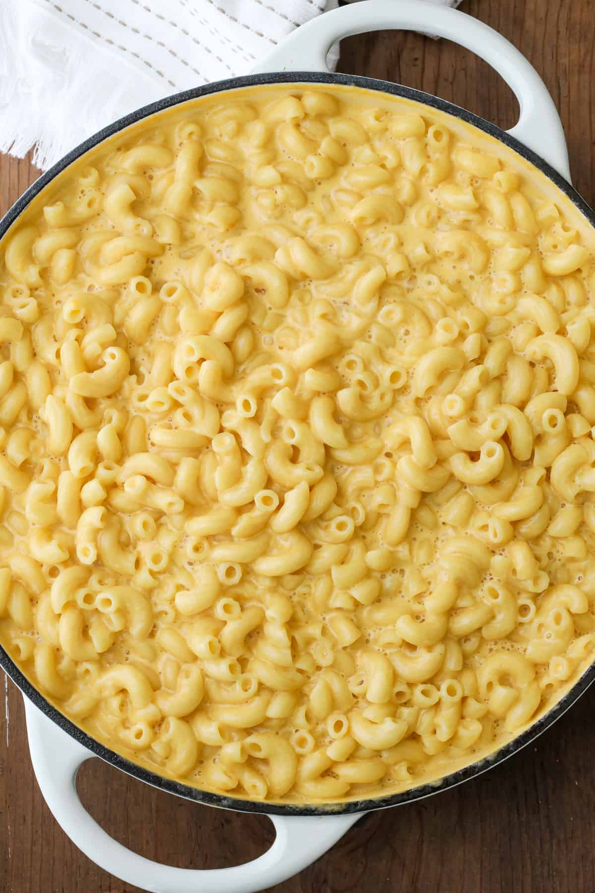 cooked Mac and cheese (stovetop) in white casserole