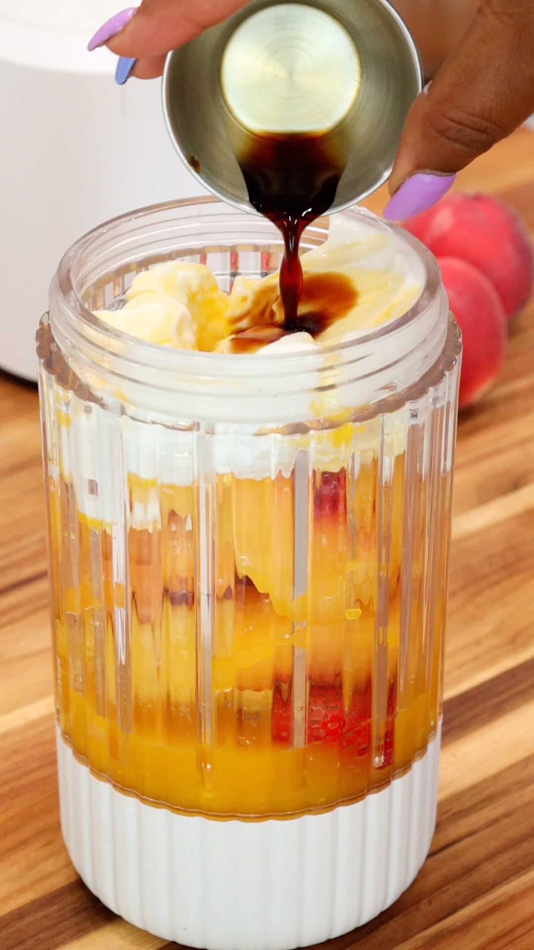 Adding Vanilla Extract To Peach Smoothie Recipe