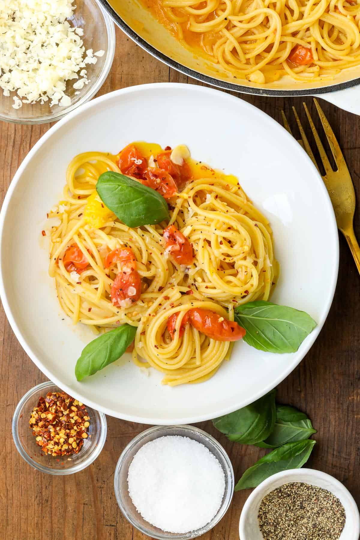 Meghan Markle Pasta on white plate