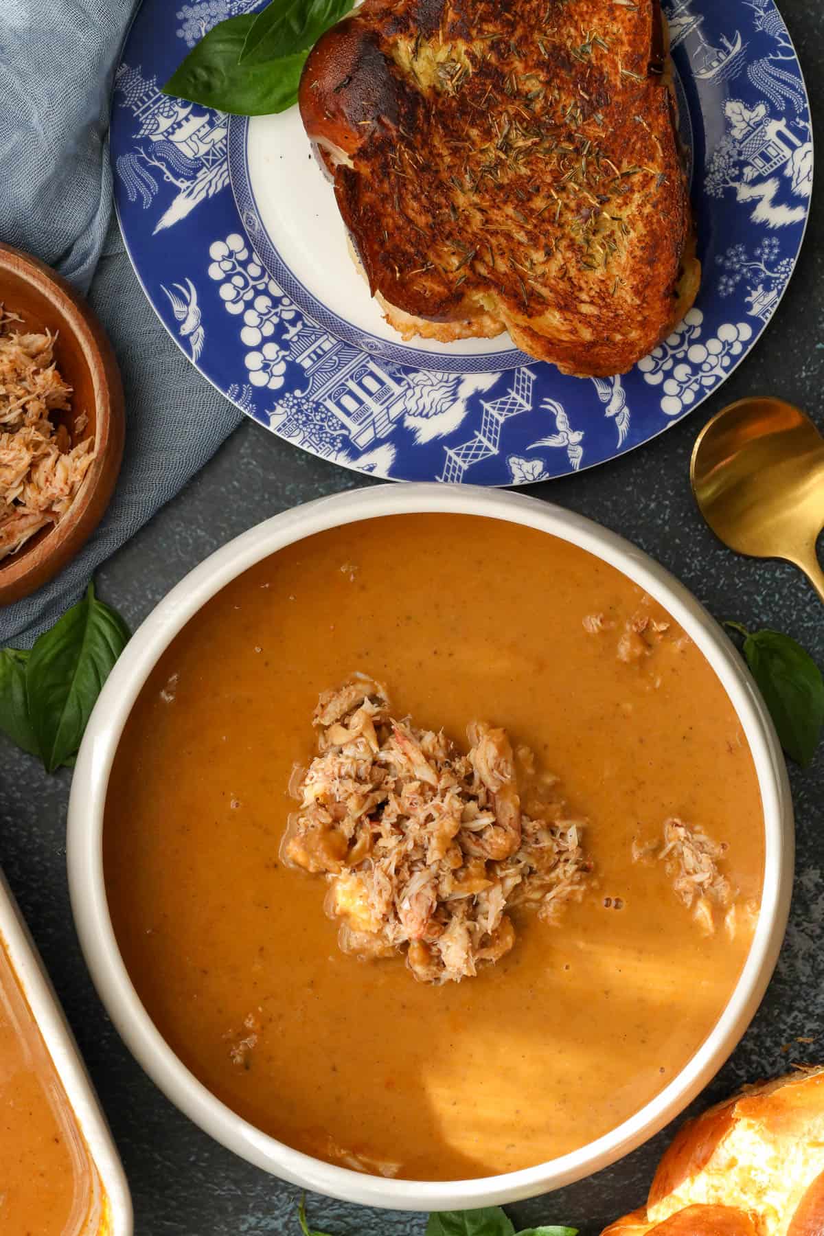 the best creamy crab bisque
