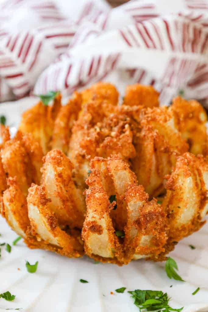 Copycat Bloomin Onion Pinterst Pin