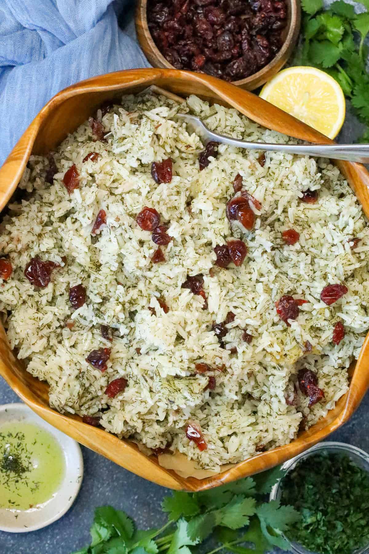 Lemon Dill Rice Recipe in a wooden bowl